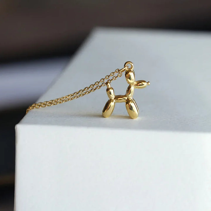 Balloon Dog Necklace – Playful Women's Necklace with Animal Pendant in Gold Look